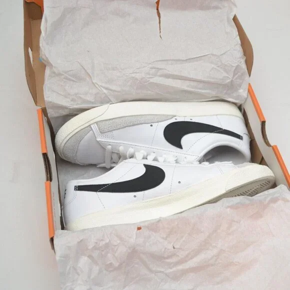 Nike Men's/Women's Blazer Low '77 Vintage Pre Owned Size 7.5/9 - Picture 8 of 10